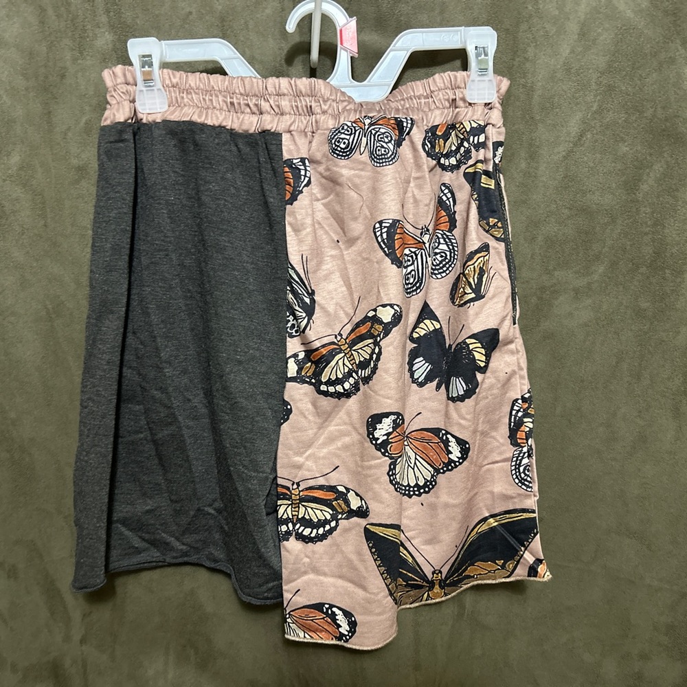 Item 114 polyester butterfly shorts new without tags